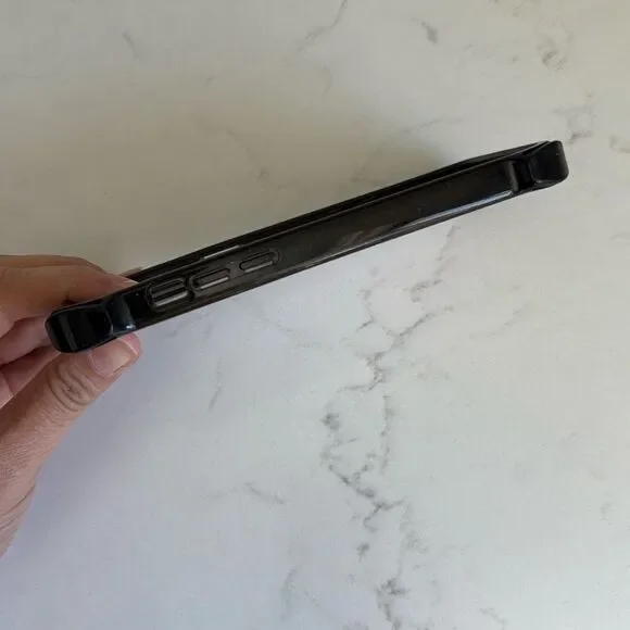 Casetify Bounce Case MagSafe Compatible 15 Pro Max - Picture 5 of 9